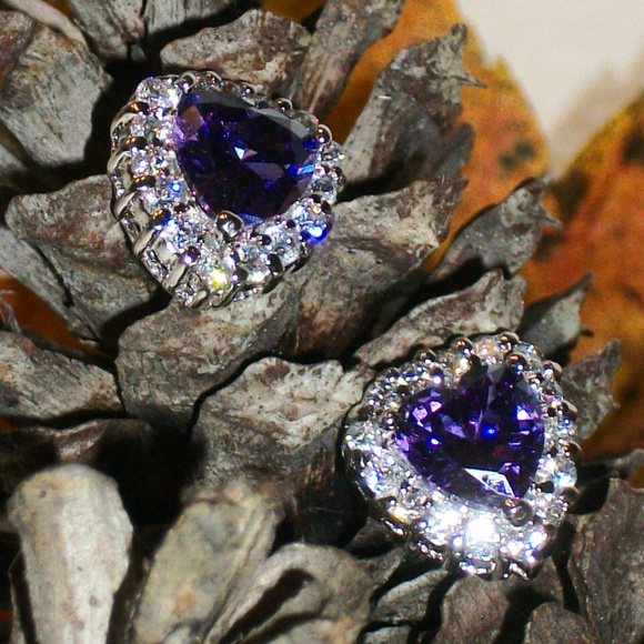 NEW! Amethyst & Austrian Crystal Heart Earrings - Picture 3 of 6